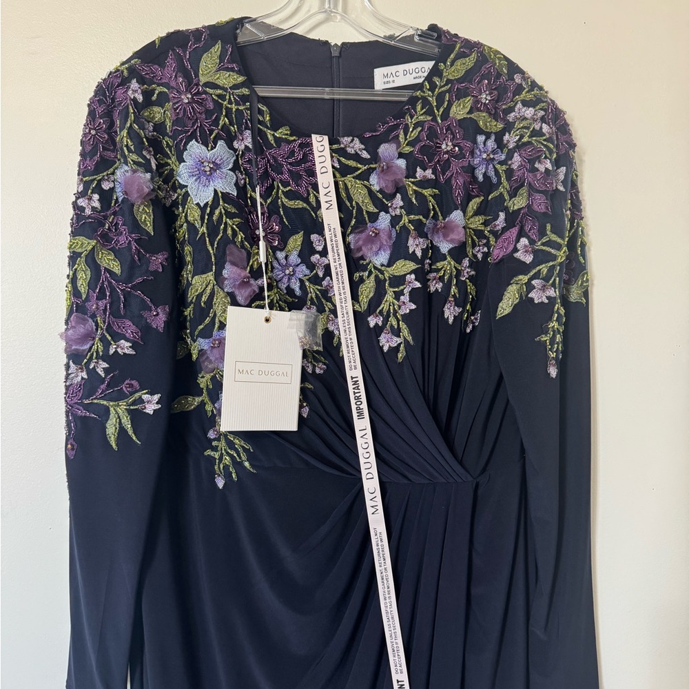 Mac Duggal Women's Embellished Long Sleeve Fitted Jersey Gown - Picture 4 of 7